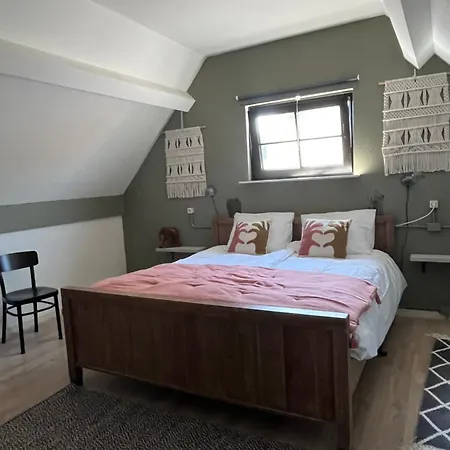 Διαμέρισμα Atelier Onder De Notenboom *